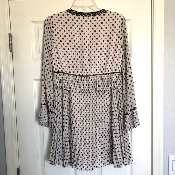 Never Worn Chelsea & Violet Clio Dot Mini Dress - Picture 4 of 5